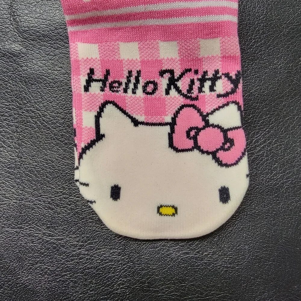 Hello Kitty new tag